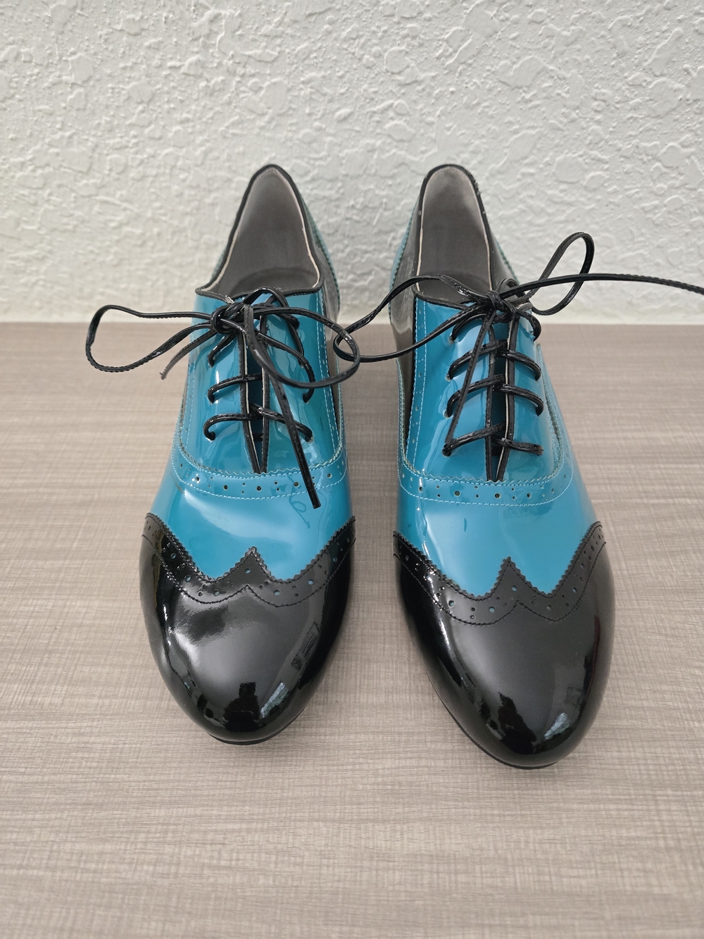 Shoes of Prey Teal & Black Patent Oxford Heels 43 W